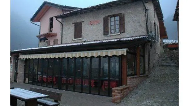 Alloggio per agriturismo Agriturismo Dazze Villa Marcheno